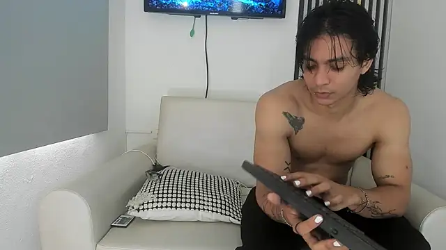 toji luxxer online show from 17, 10, 2025