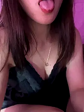 Moon pusy online show from 16, 11, 2025