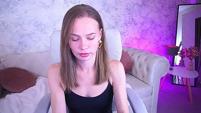 ShyySiren online show from 16, 10, 2025