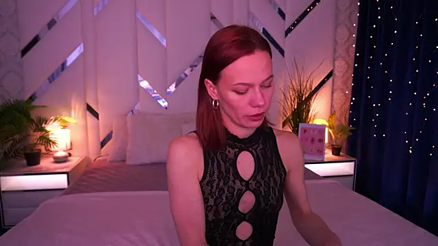 ShyySiren online show from 3, 2, 2026