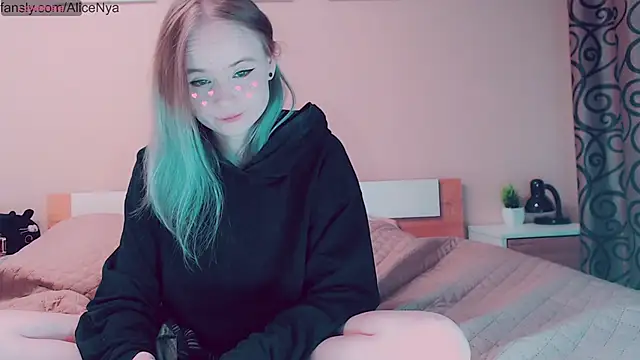 AliceNya cute online show from 5, 10, 2025