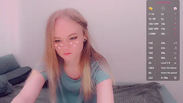 Snapshot of AliceNya_cute chatting on 3, 8, 2026 AliceNya cute online show from 3, 8, 2026