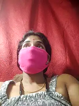 Snapshot of TAMIL_MEENUMA chatting on 28, 11, 2025 TAMIL MEENUMA online show from 28, 11, 2025