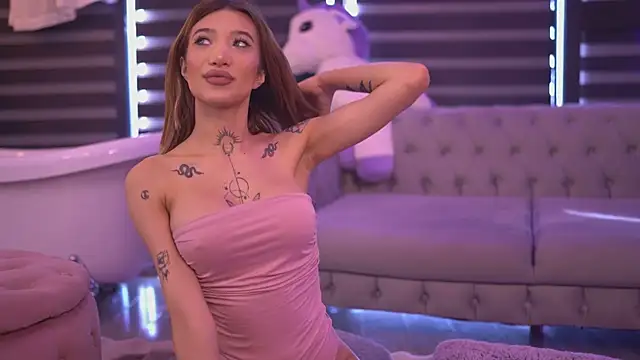 Snapshot of SiennaJayden chatting on 20, 9, 2025 SiennaJayden online show from 20, 9, 2025