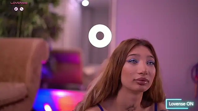 Snapshot of SiennaJayden chatting on 16, 1, 2026 SiennaJayden online show from 16, 1, 2026