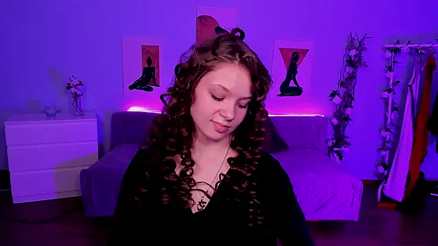 BetsyKiss online show from 28, 4, 2026