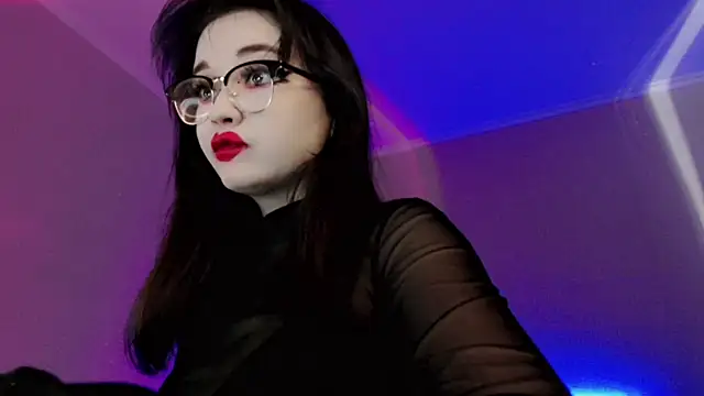 Snapshot of Dazzl1ngFire chatting on 10, 10, 2025 Dazzl1ngFire online show from 10, 10, 2025