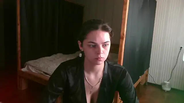 Snapshot of EthelsLover chatting on 12, 5, 2026 EthelsLover online show from 12, 5, 2026