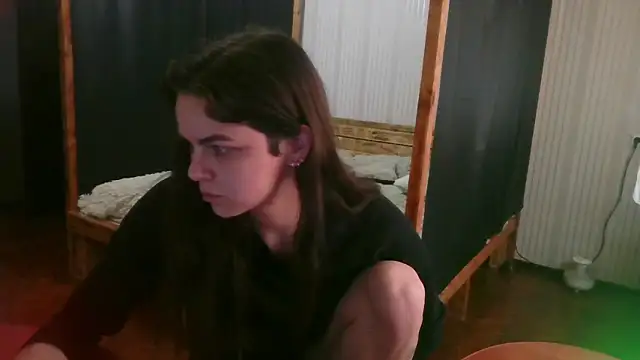 Snapshot of EthelsLover chatting on 15, 5, 2026 EthelsLover online show from 15, 5, 2026