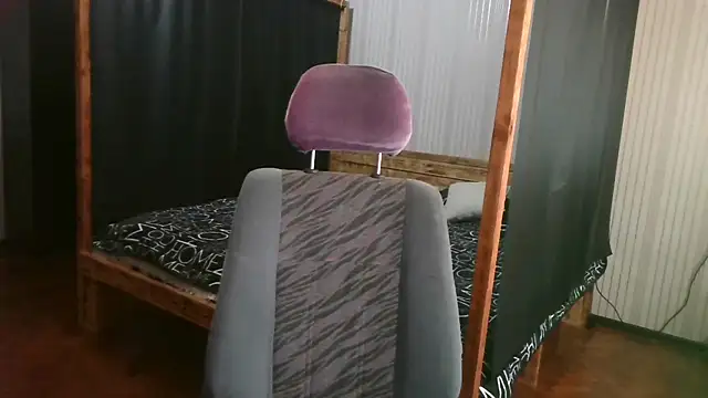 Snapshot of EthelsLover chatting on 23, 6, 2026 EthelsLover online show from 23, 6, 2026