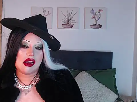 Andrea secret  online show from 8, 10, 2025