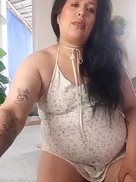 Snapshot of Andrea_secret_ chatting on 3, 5, 2026 Andrea secret online show from 3, 5, 2026