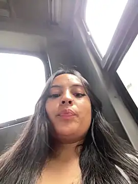 Snapshot of Karla_1-2 chatting on 27, 10, 2025 Karla 1-2 online show from 27, 10, 2025