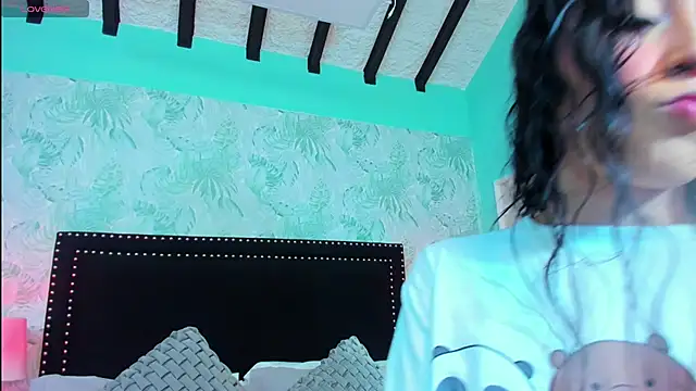 Snapshot of SamyySwet chatting on 3, 5, 2026 SamyySwet online show from 3, 5, 2026
