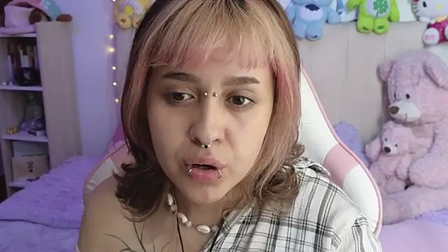 NekoWaifu online show from 1, 5, 2026