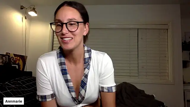 Snapshot of annmarieferrara chatting on 26, 9, 2025 annmarieferrara online show from 26, 9, 2025