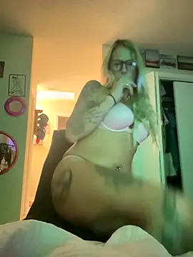 tattoobarbiexox online show from 31, 10, 2025