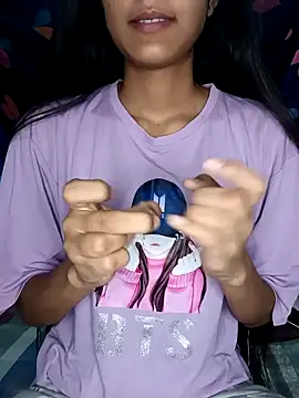 reetika6375 online show from 5, 10, 2025