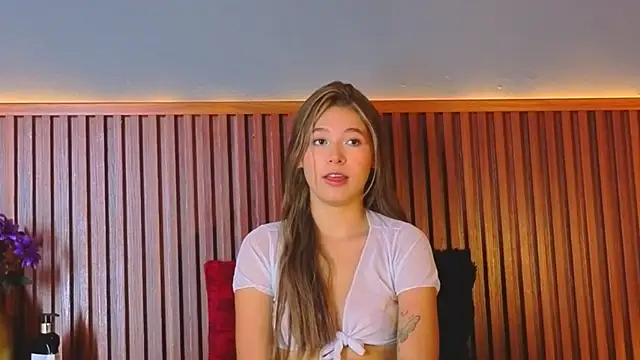 VictoriaSpark online show from 7, 10, 2025