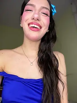 Emily-hottson online show from 11, 7, 2026