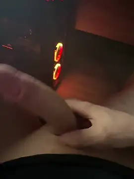 jstntz online show from 18, 12, 2025