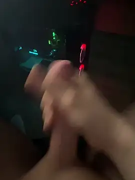 jstntz online show from 25, 4, 2026