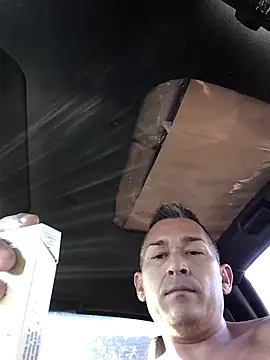 Snapshot of countryboi2002 chatting on 11, 11, 2025 countryboi2002 online show from 11, 11, 2025