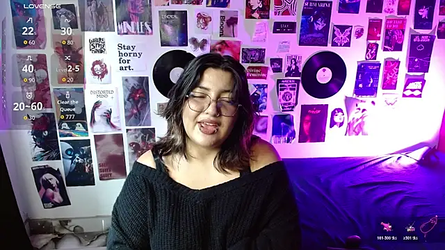 Roxy f w online show from 21, 4, 2026