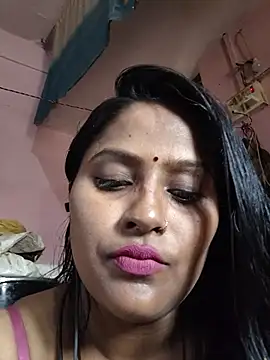 Jasmine Januja online show from 1, 6, 2026