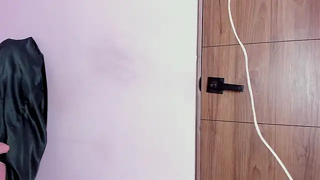 Yuni kim online show from 28, 10, 2025