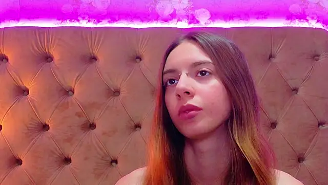 CoraVex online show from 26, 4, 2026