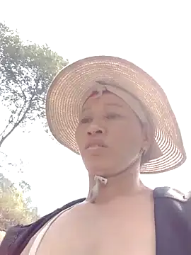 donna-bae online show from 2, 3, 2026