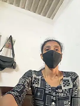 sweetreddy-02 online show from 13, 11, 2025