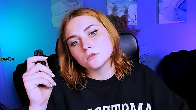 Snapshot of casey_meow_ chatting on 22, 11, 2025 casey meow online show from 22, 11, 2025