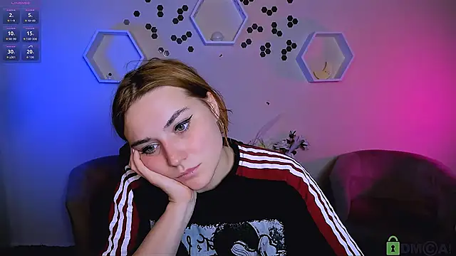 Snapshot of casey_meow_ chatting on 30, 11, 2025 casey meow online show from 30, 11, 2025