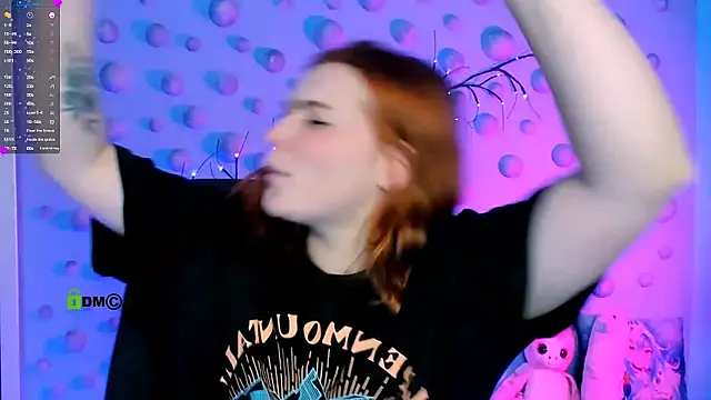 Snapshot of casey_meow_ chatting on 23, 12, 2025 casey meow online show from 23, 12, 2025