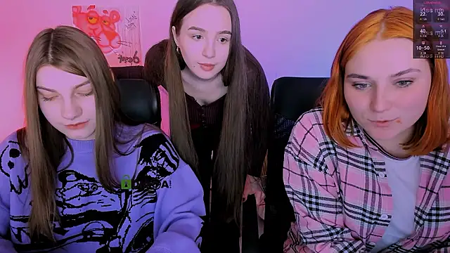 Snapshot of casey_meow_ chatting on 7, 2, 2026 casey meow online show from 7, 2, 2026