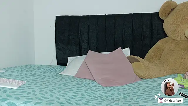 Natashaparker   online show from 28, 3, 2026