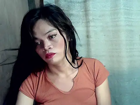 Snapshot of Nikah_loves_u chatting on 3, 12, 2025 Nikah loves u online show from 3, 12, 2025