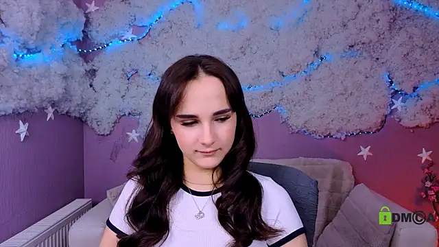 ariana ross7 online show from 15, 6, 2026