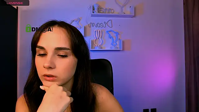 ariana ross7 online show from 20, 7, 2026