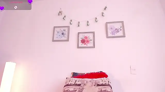 mely rosse  online show from 14, 4, 2026