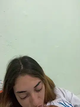 loirinhaaa online show from 11, 10, 2025