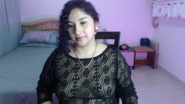 Snapshot of Gia_Dior chatting on 1, 10, 2025 Gia Dior online show from 1, 10, 2025