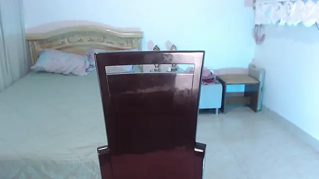 Snapshot of Gia_Dior chatting on 3, 10, 2025 Gia Dior online show from 3, 10, 2025