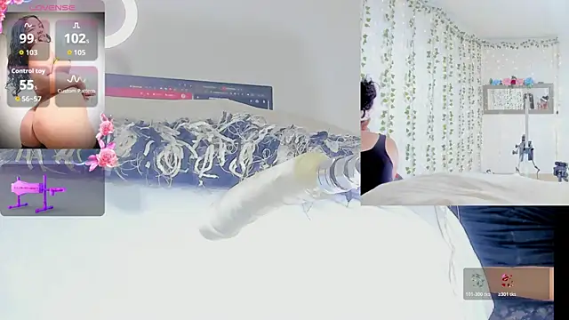 Ashley  Jones   online show from 26, 4, 2026