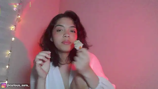  curiouskitten  online show from 2, 11, 2025