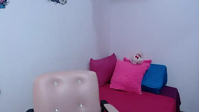 camilavargas  online show from 30, 3, 2026