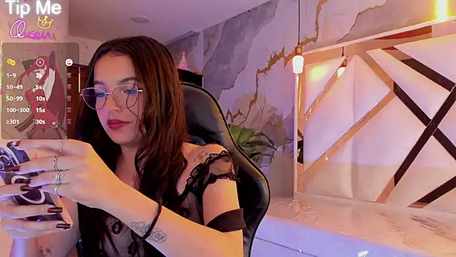 sophiadoll tf online show from 18, 4, 2026