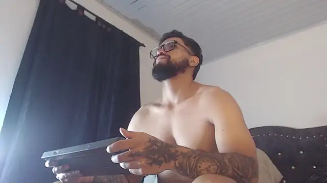 Chrys harris77 online show from 18, 4, 2026